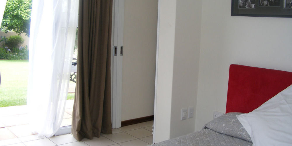 יוהנסבורג B&B On Buckingham Guest House מראה חיצוני תמונה