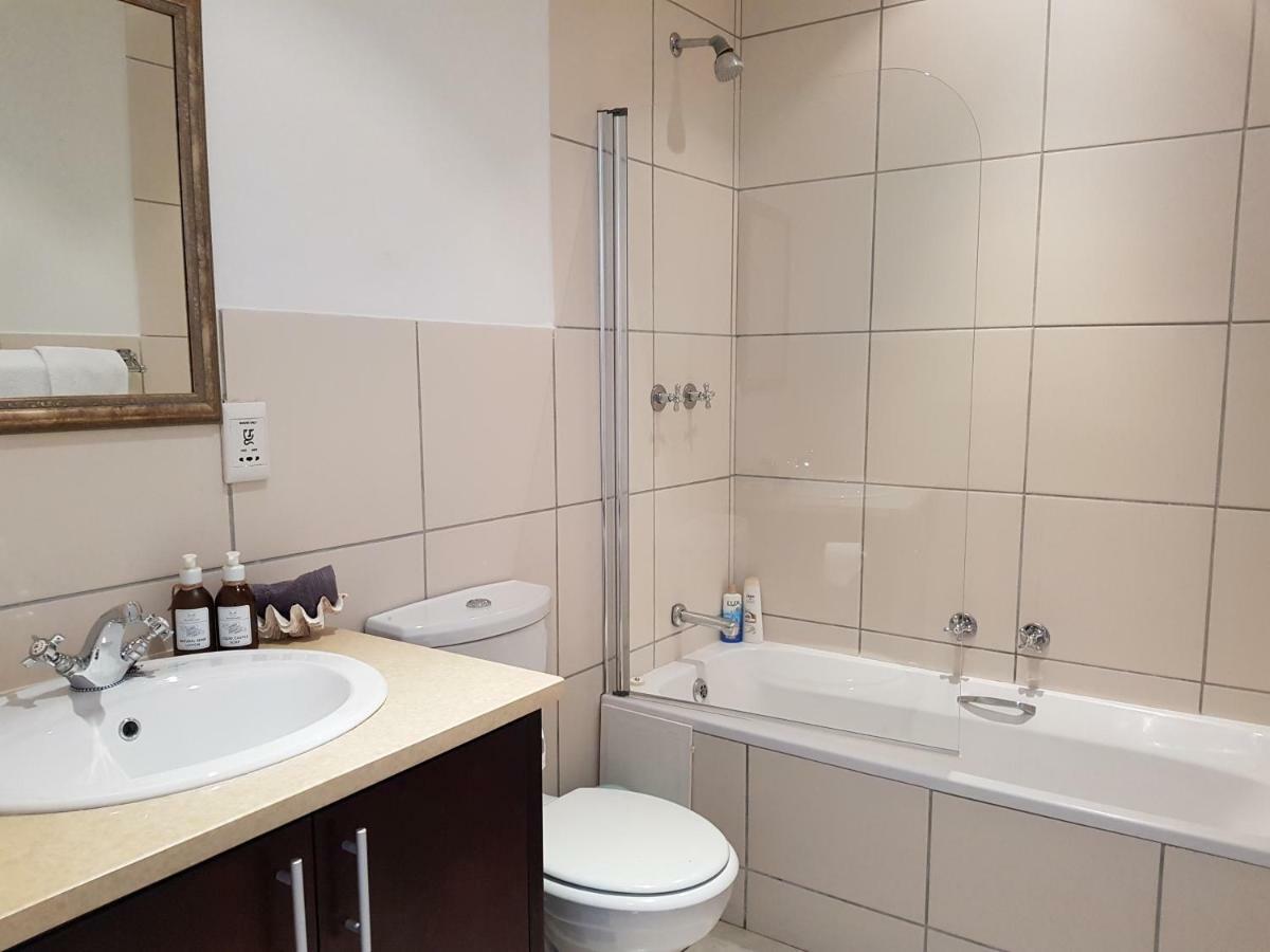 יוהנסבורג B&B On Buckingham Guest House מראה חיצוני תמונה